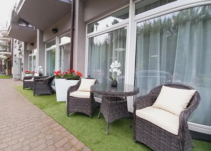 Boss Z Restauracją 50 Metrów Od Morza!Pensjonat